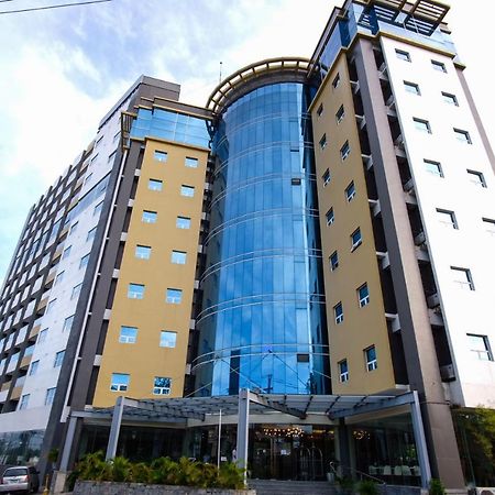 Citi Park Hotel Cebu Powered By Cocotel Екстер'єр фото