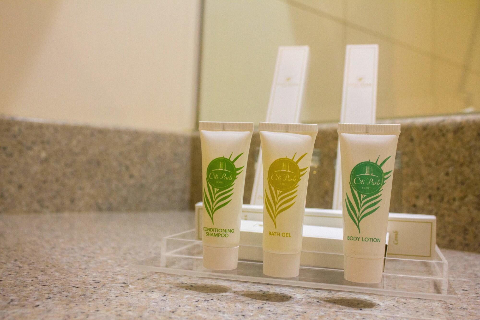 Citi Park Hotel Cebu Powered By Cocotel Екстер'єр фото