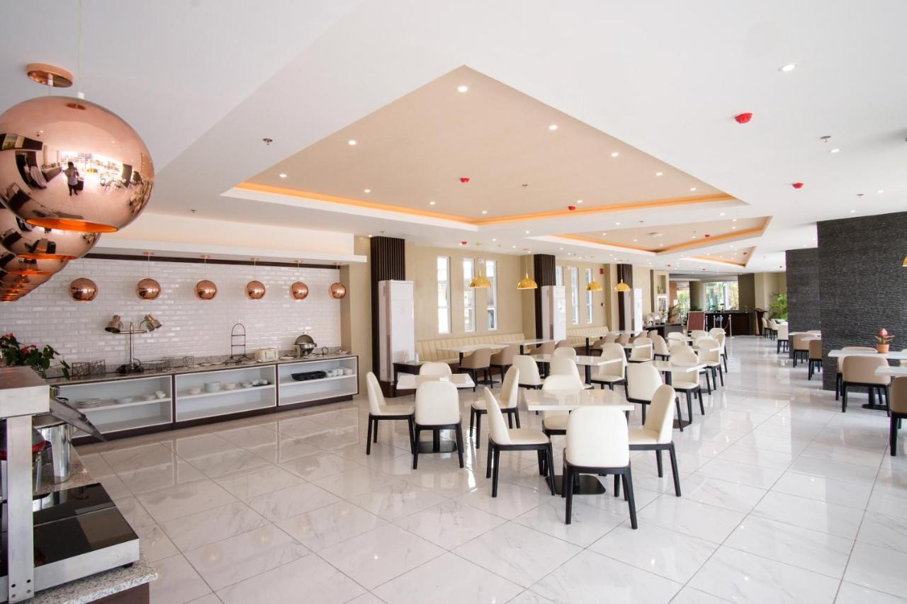 Citi Park Hotel Cebu Powered By Cocotel Екстер'єр фото