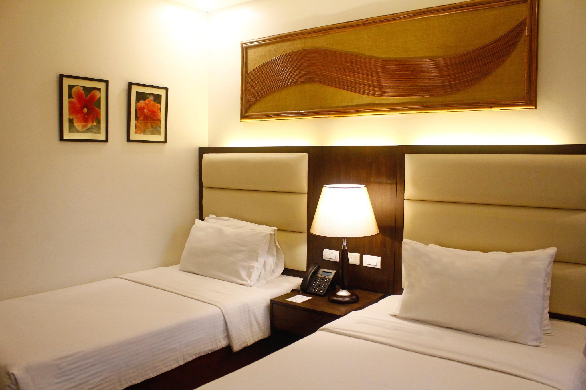 Citi Park Hotel Cebu Powered By Cocotel Екстер'єр фото