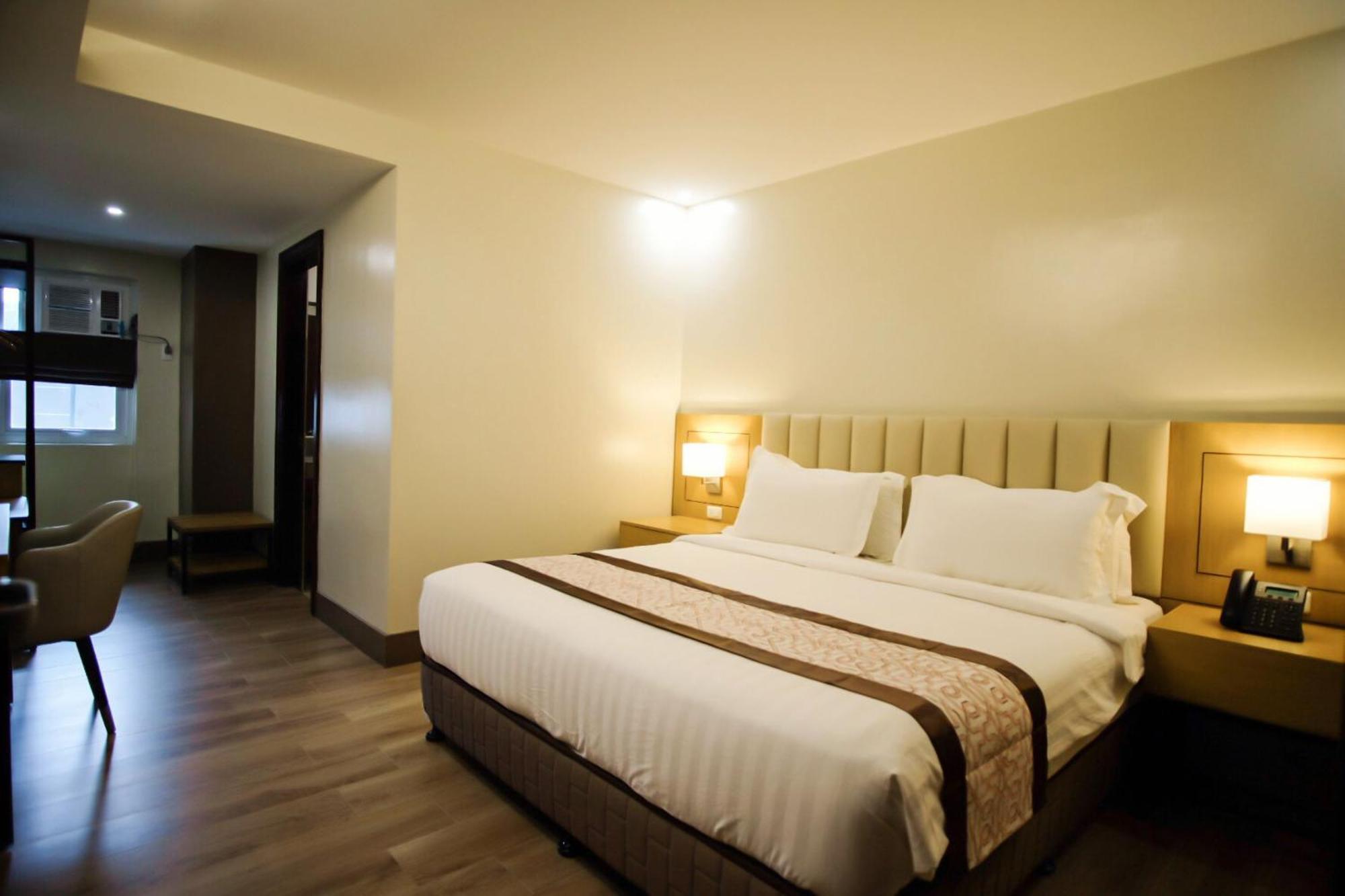 Citi Park Hotel Cebu Powered By Cocotel Екстер'єр фото