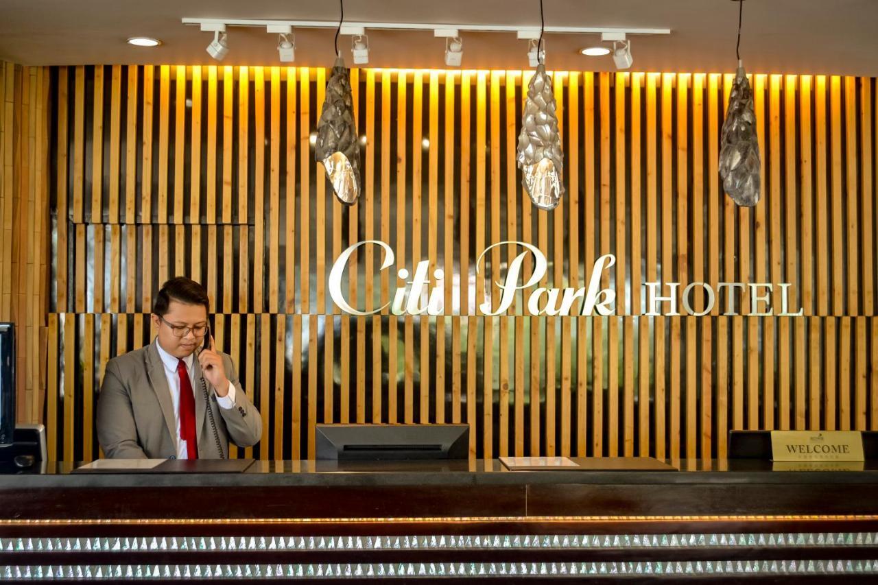 Citi Park Hotel Cebu Powered By Cocotel Екстер'єр фото
